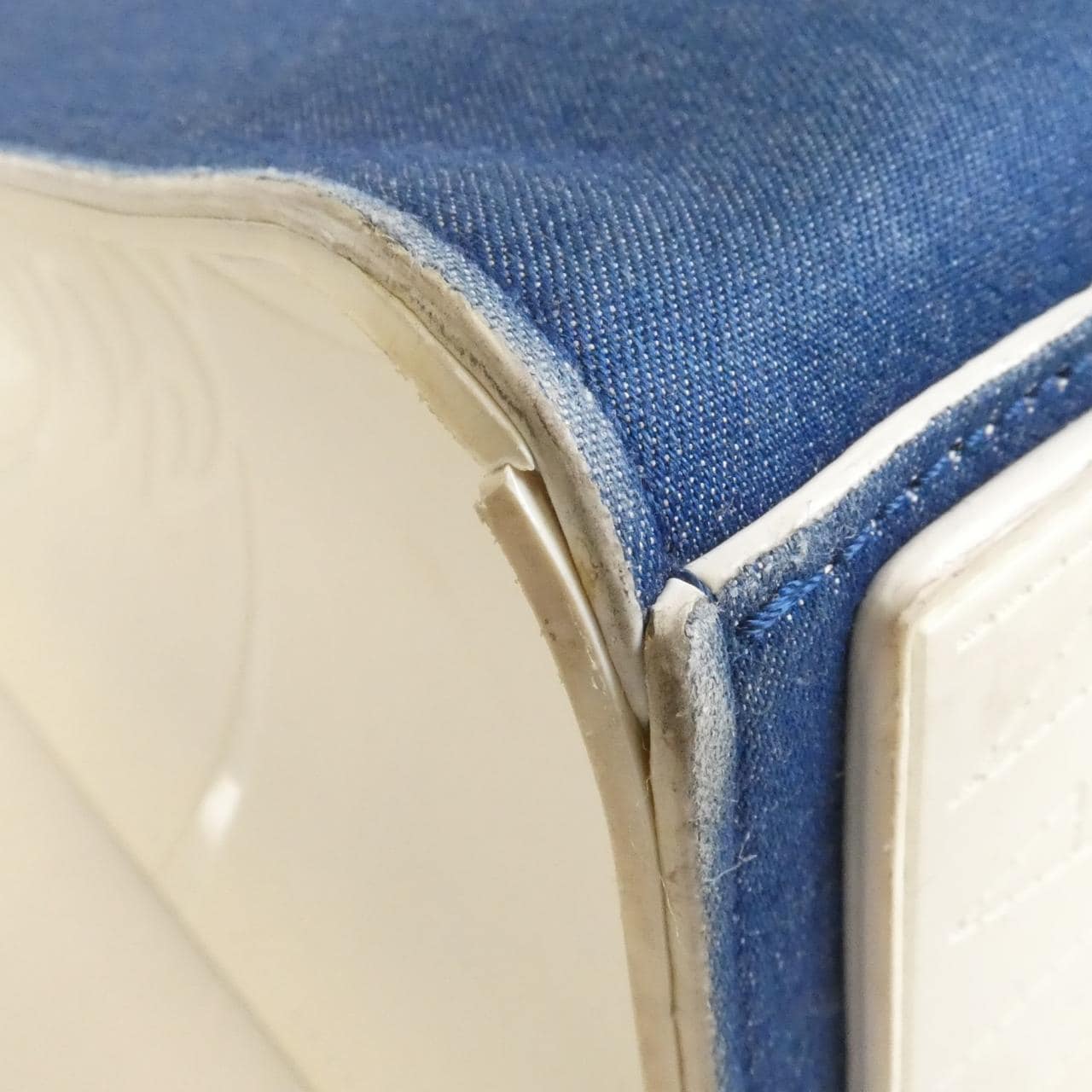 クリスチャンルブタン ルイストート1225141 バッグ