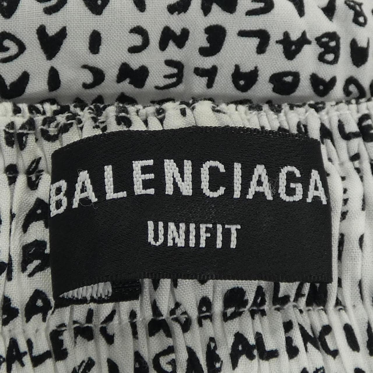 バレンシアガ BALENCIAGA 658901 TKL44 UNISEX パンツ