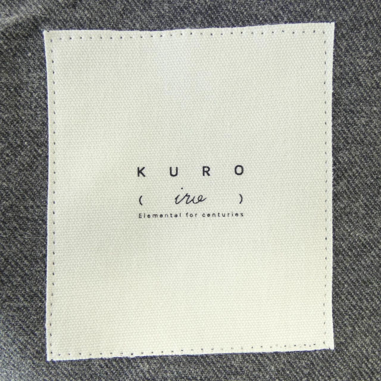 クロ KURO トップス