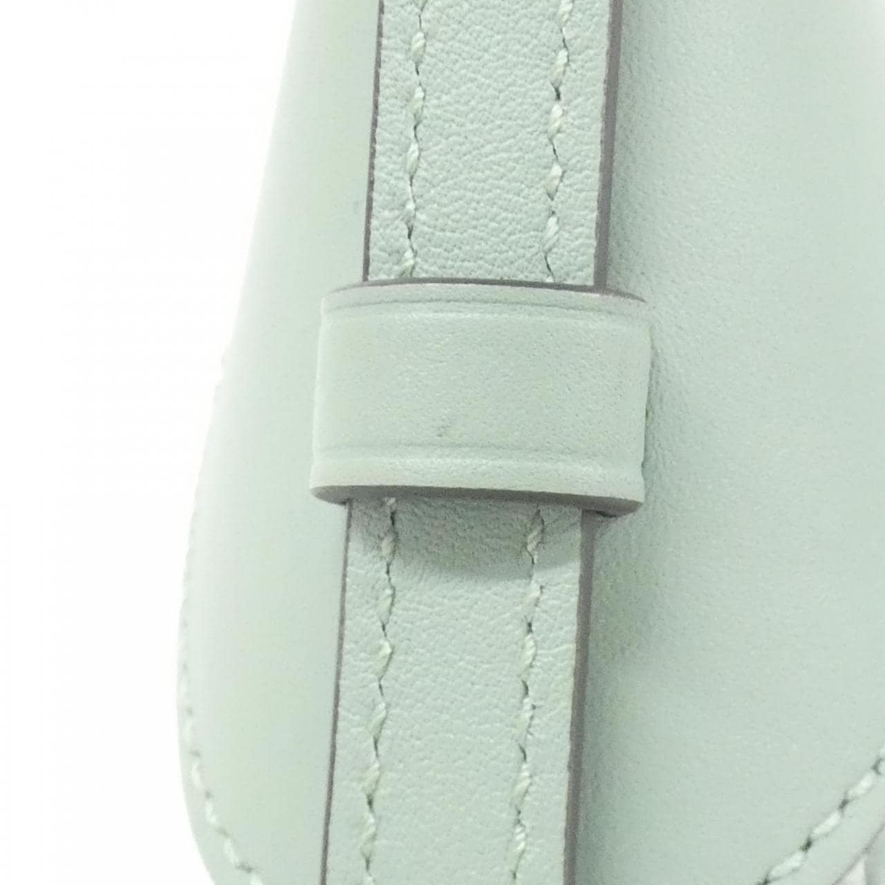 グッチ GG EMBLEM 815218 FAEEA ショルダーバッグ