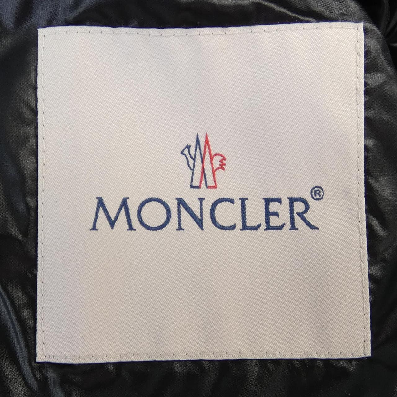 【新品】モンクレール MONCLER ダウンジャケット