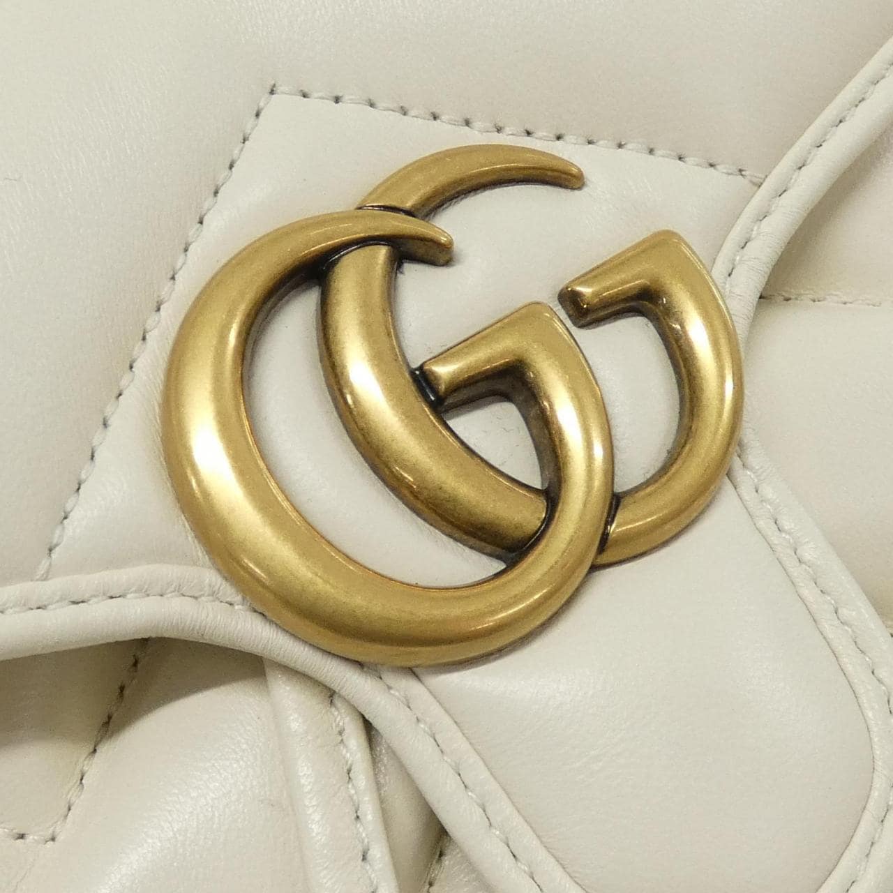 グッチ GG MARMONT 777253 AAC74 リュックサック