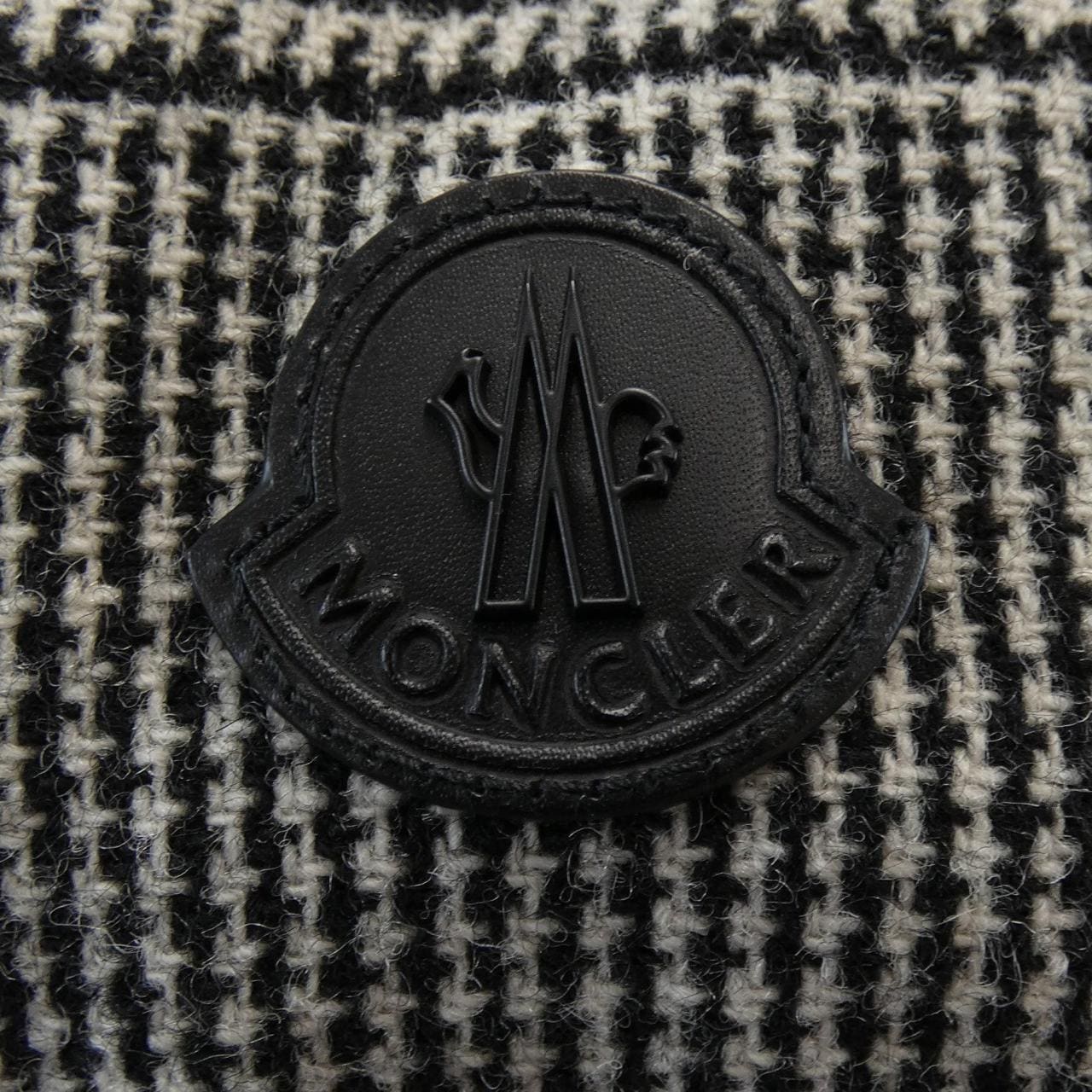 モンクレール MONCLER BESS ダウンジャケット