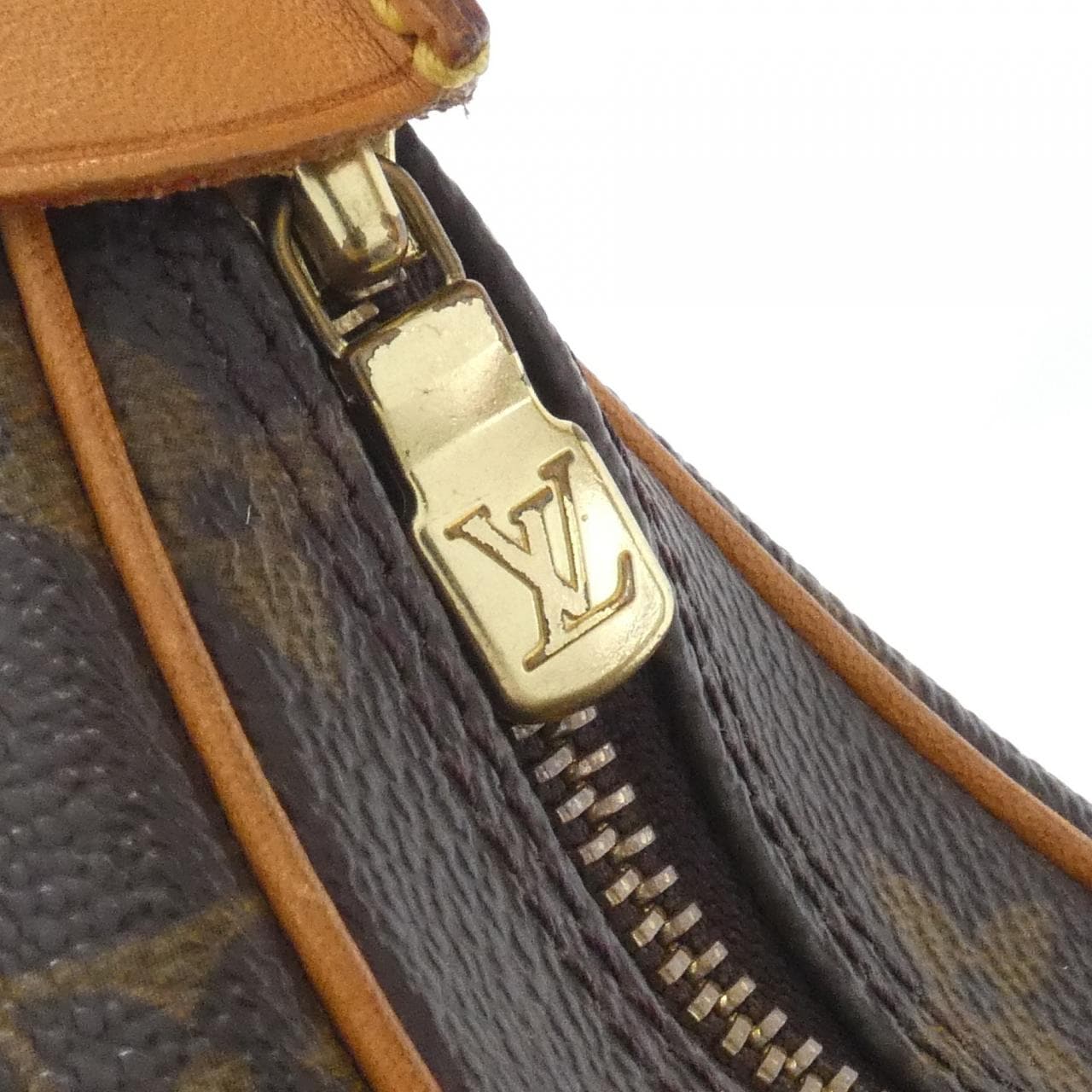LOUIS VUITTON Monogram Boulogne 30cm M51265 Shoulder Bag