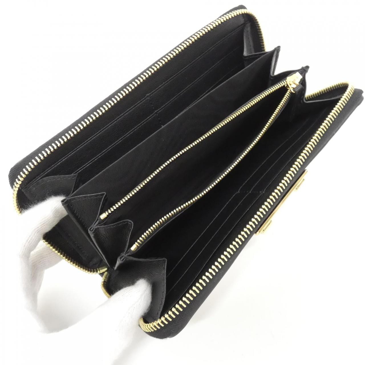 グッチ 676152 財布
