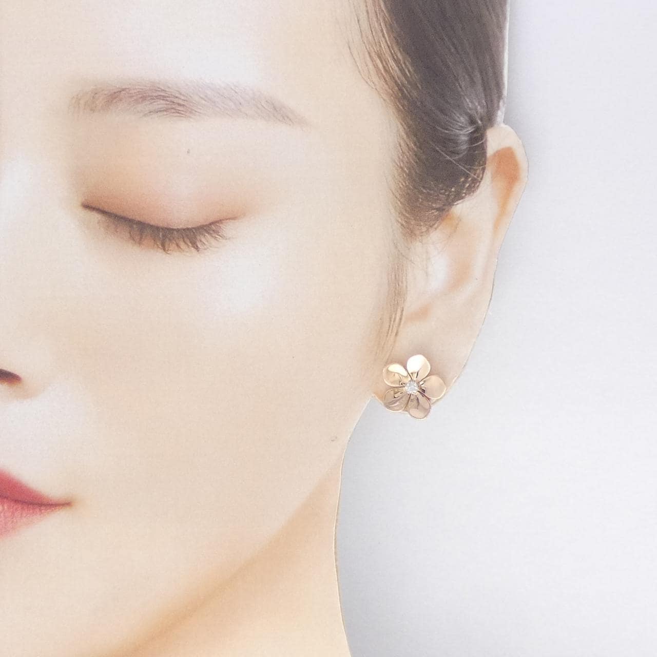 K18PG フラワー ダイヤモンド ピアス 0.16CT