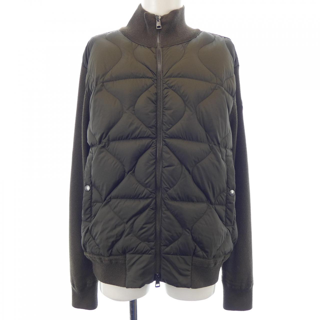 モンクレール MONCLER ダウンジャケット