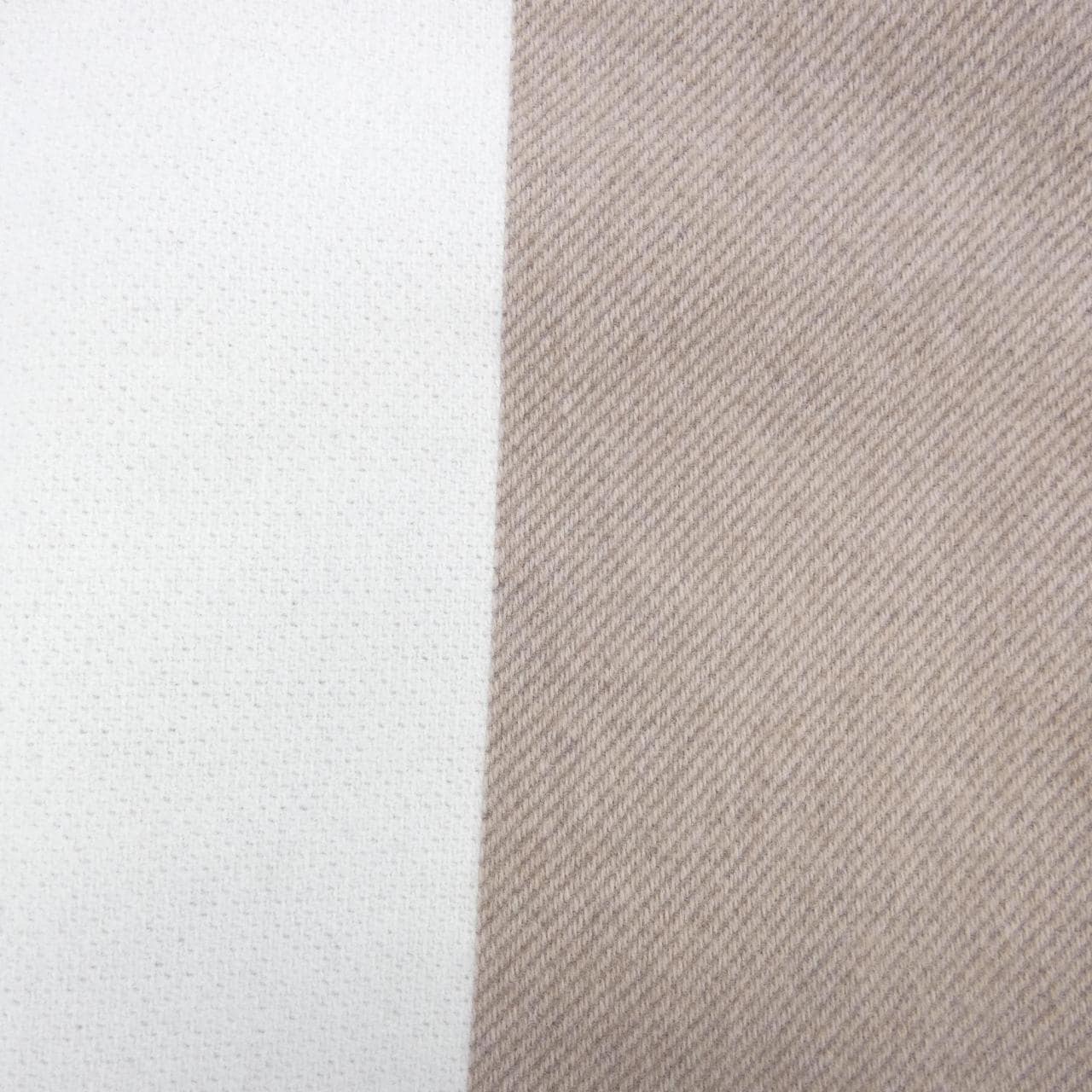 エルメス HERMES アヴァロン ヴィブラシオン H103208M ブランケット