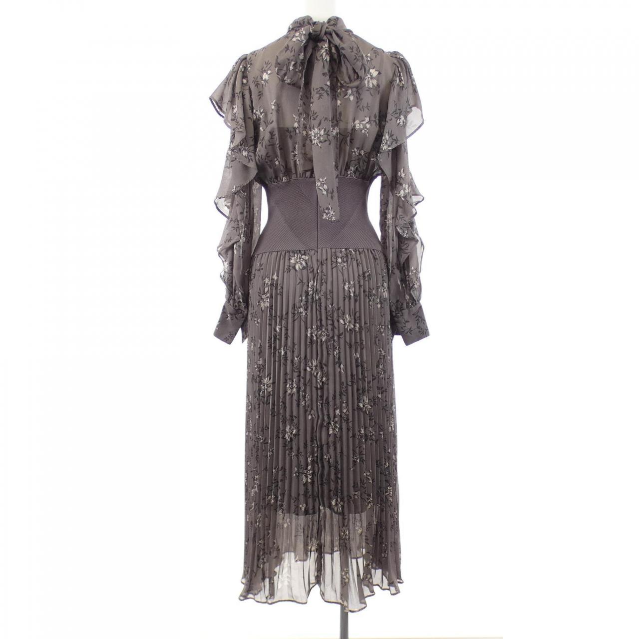 スナイデル Snidel SWFO234016 ワンピース