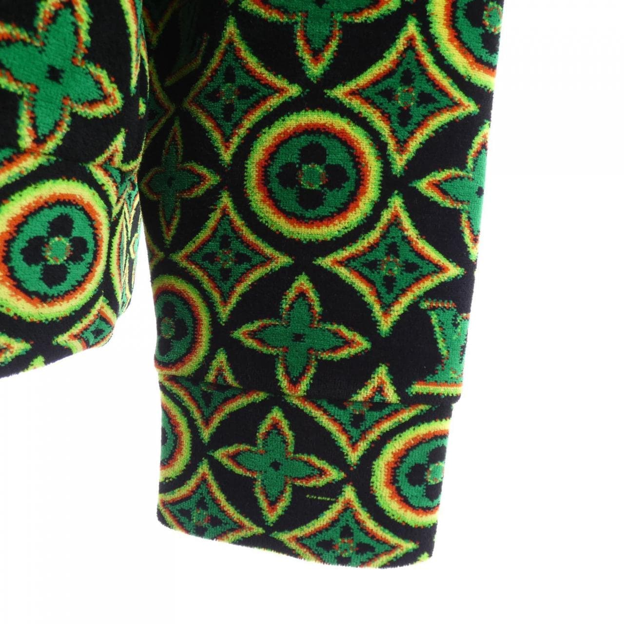 ルイヴィトン LOUIS VUITTON モノグラムフラワージップスルー HKY88WZRY パーカー