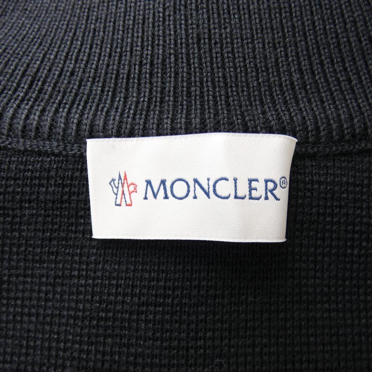 【新品】モンクレール MONCLER ダウンジャケット