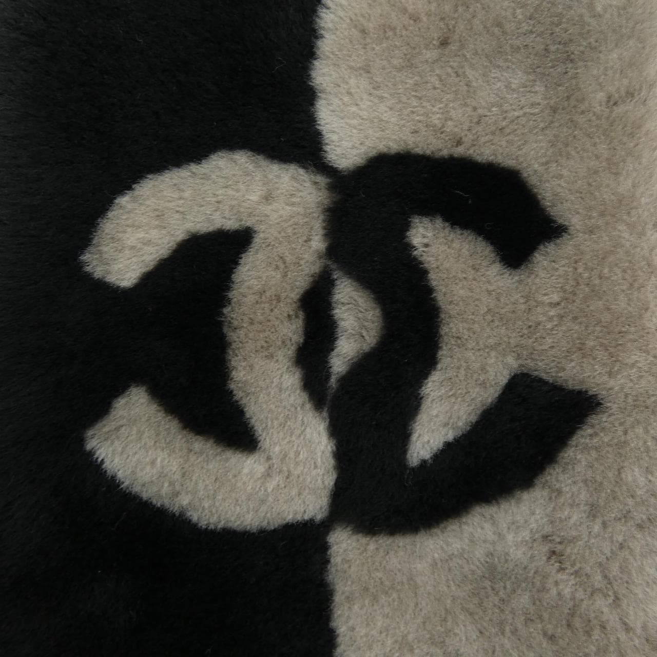 シャネル CHANEL AA7834B06520 MUFFLER