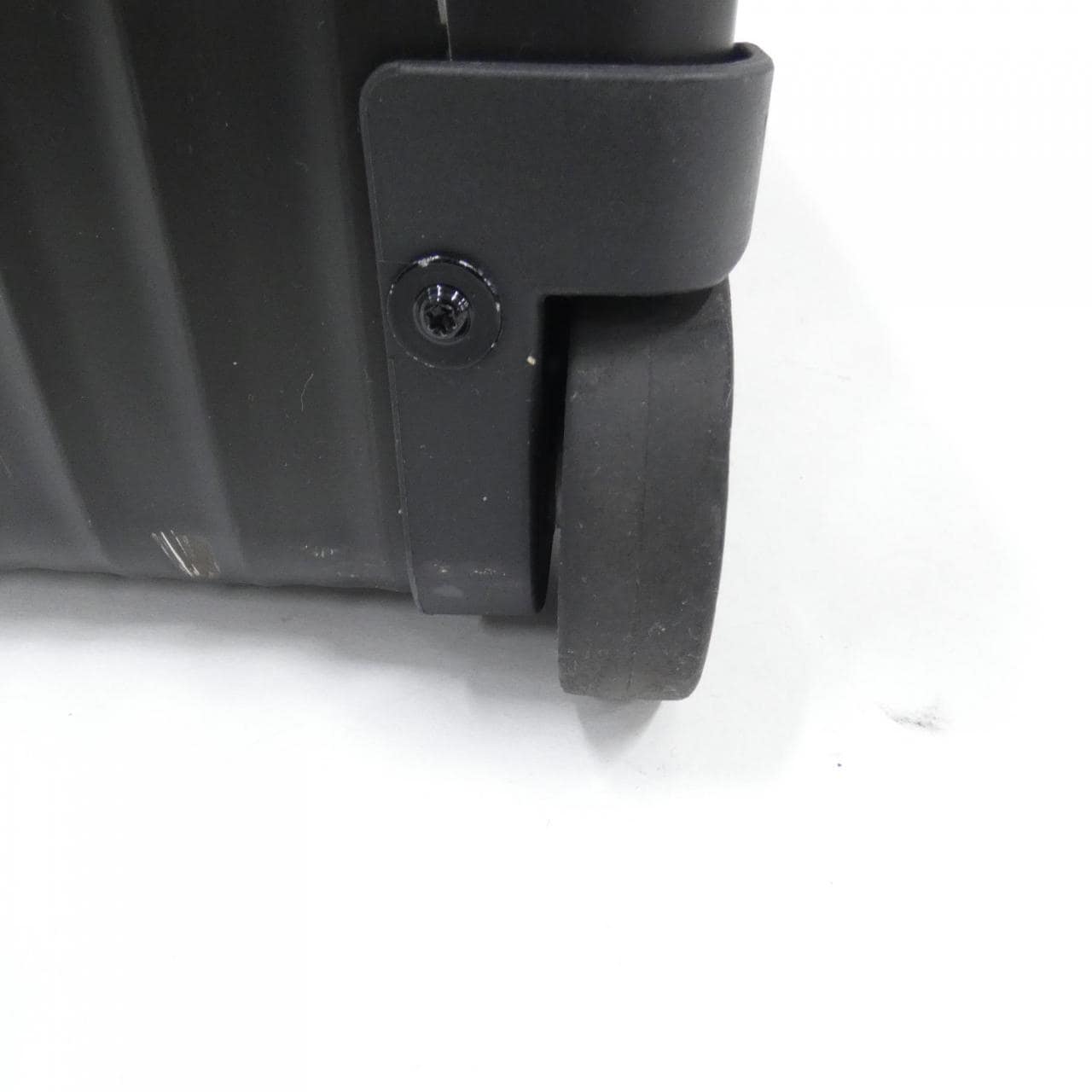 リモワ CLASSIC FLIGHT 82L 96836011 キャリーバッグ