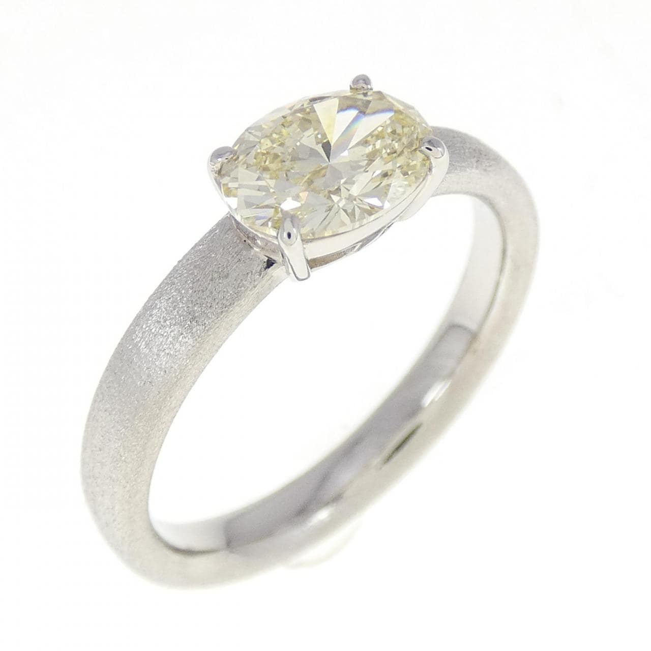 PT Diamond Ring 1.013CT LY VS2 Oval Cut