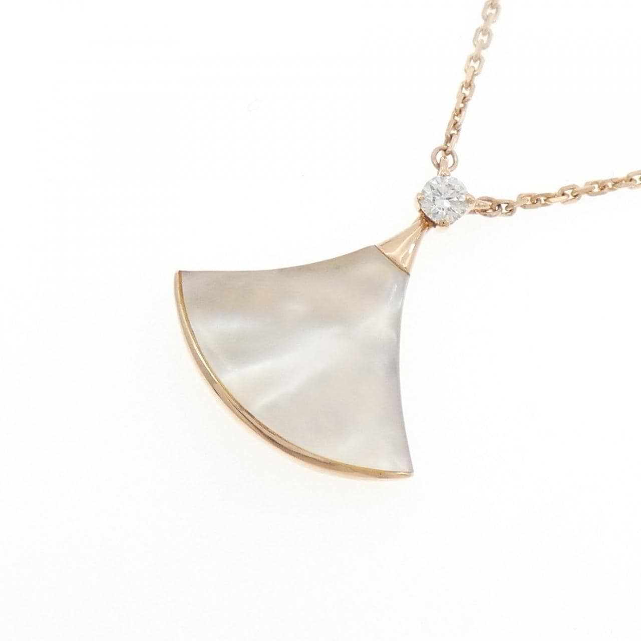 ブルガリ ディーヴァ ドリーム ネックレス