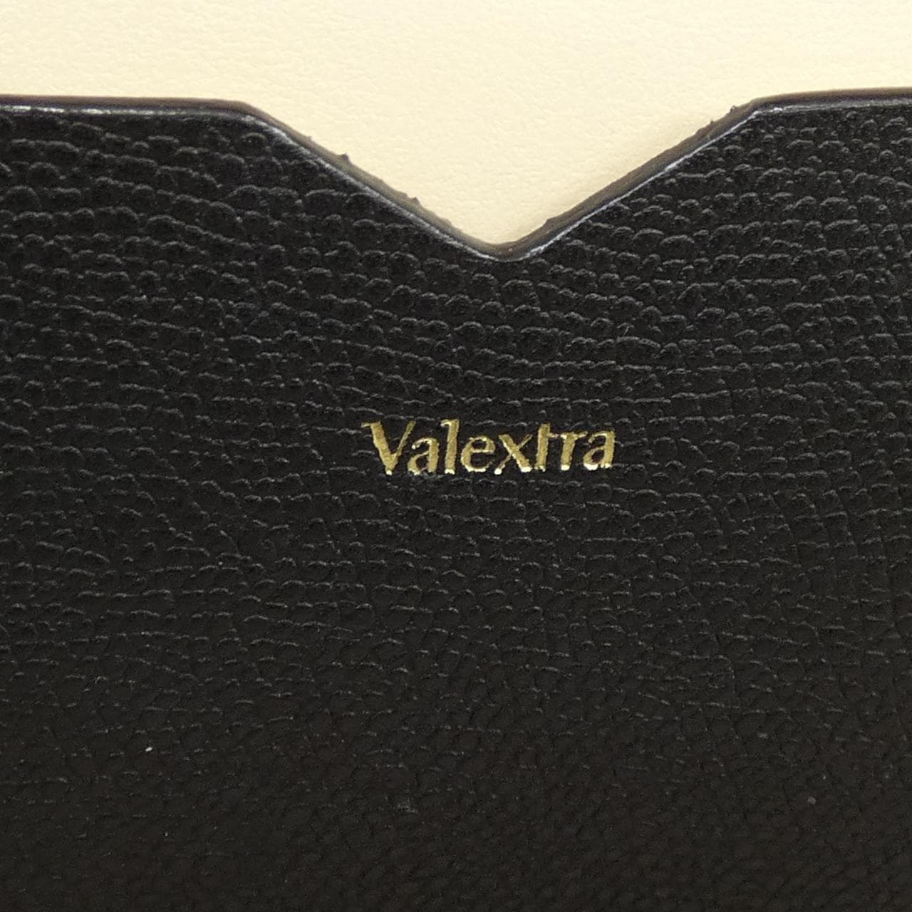 ヴァレクストラ VALEXTRA セリエエッセ SERIES WBSS0017028LOC99 BAG
