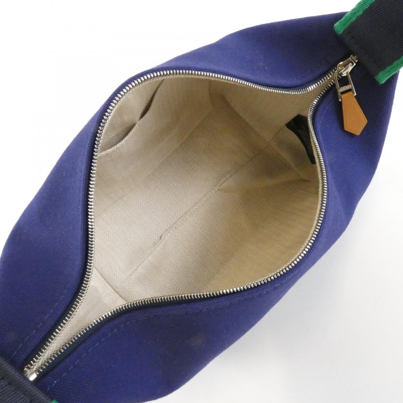 エルメス ブリッド ア ブラック PM 103222M ポーチ