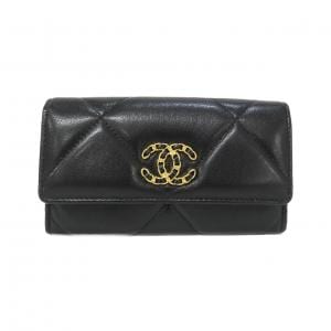 シャネル シャネル19 ライン AP0953 財布