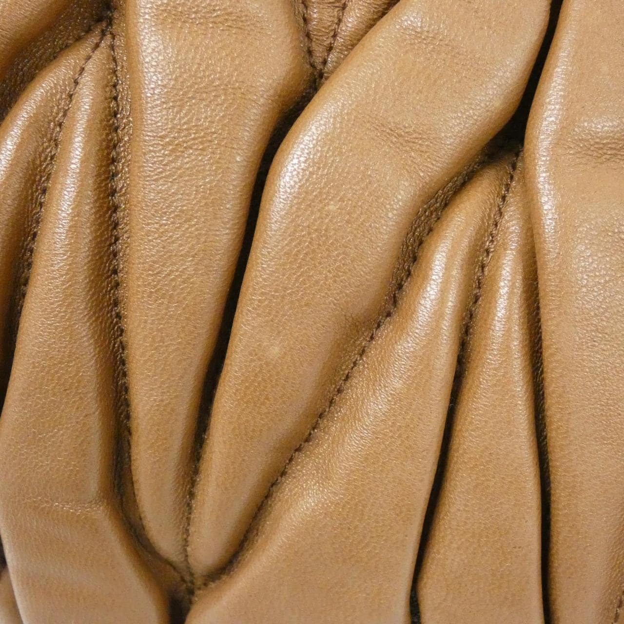 ミュウミュウ RR1300 バッグ