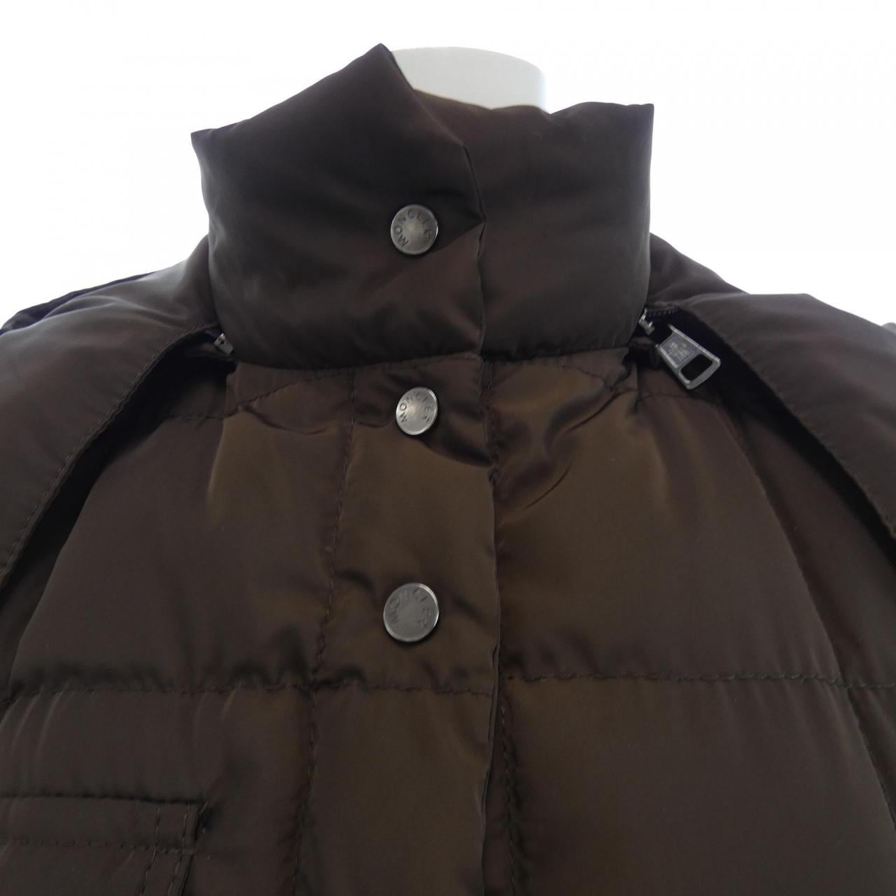モンクレール MONCLER 46312/00 ダウンジャケット