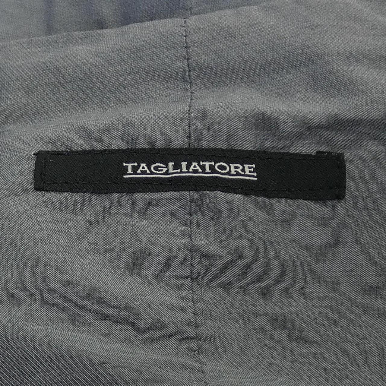 TAGLIATORE Vest