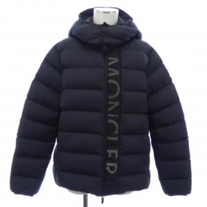 モンクレール MONCLER ダウンジャケット