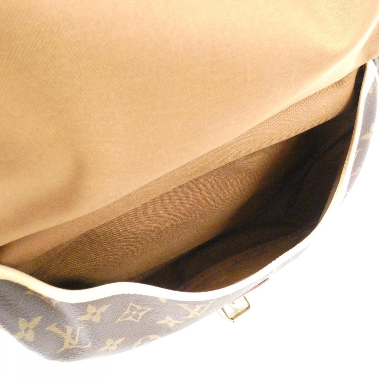 LOUIS VUITTON Monogram Saumur 30cm M42256 Shoulder Bag
