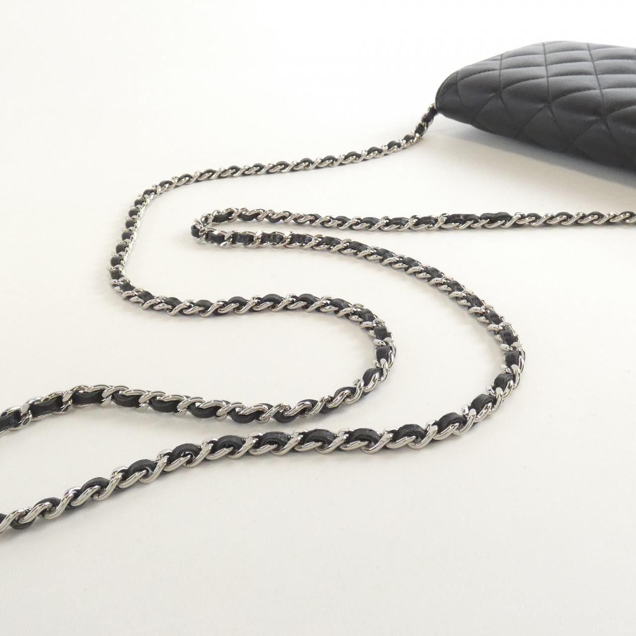 シャネル タイムレスクラシック ライン 33814 チェーンウォレット