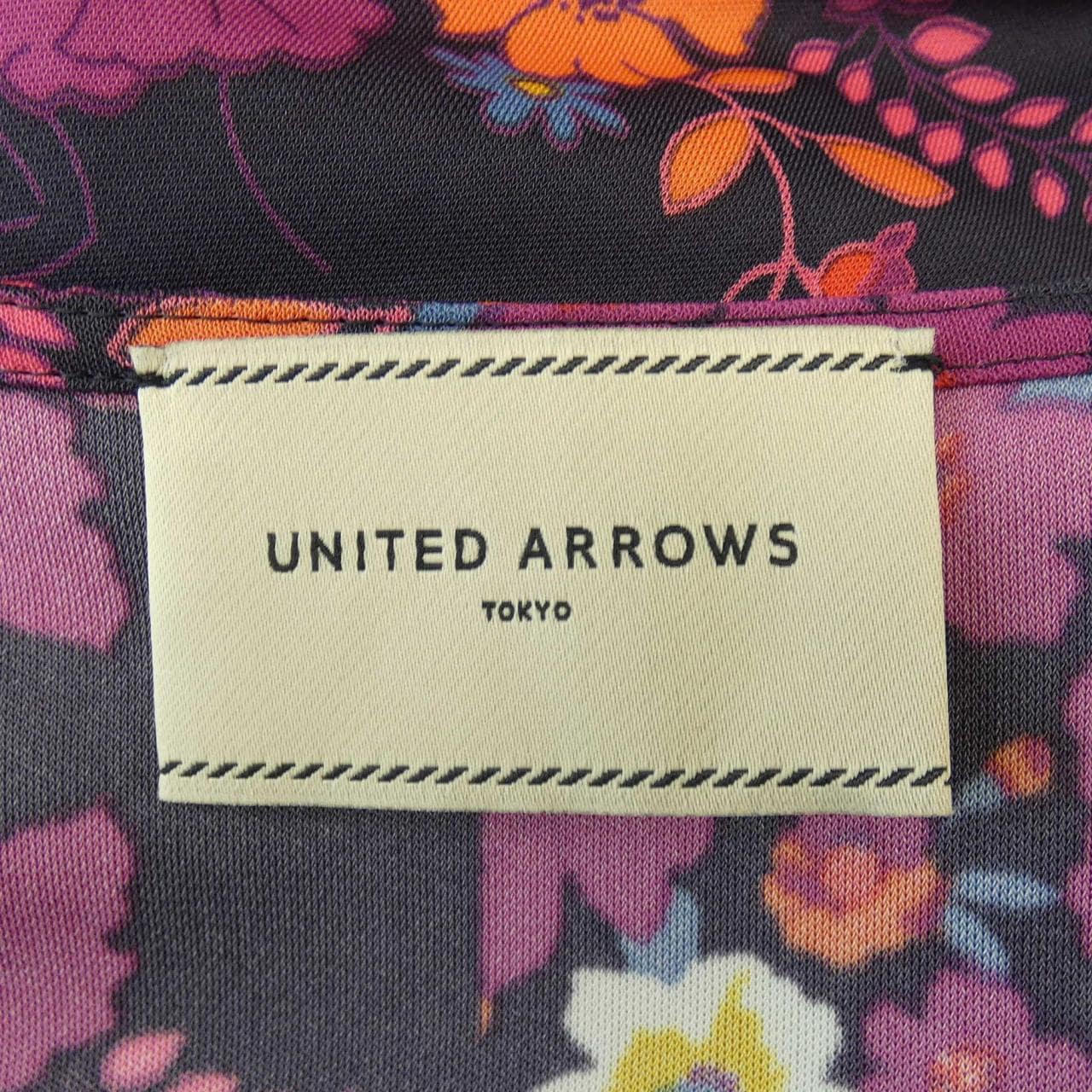 UNITED ARROWS连衣裙