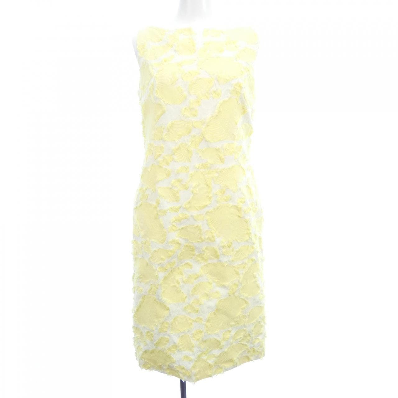 ネミカ NEMIKA ワンピース