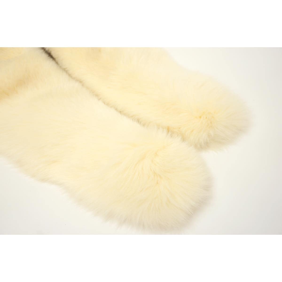 毛皮ストール　シャドーＦＯＸ　ネーム入り