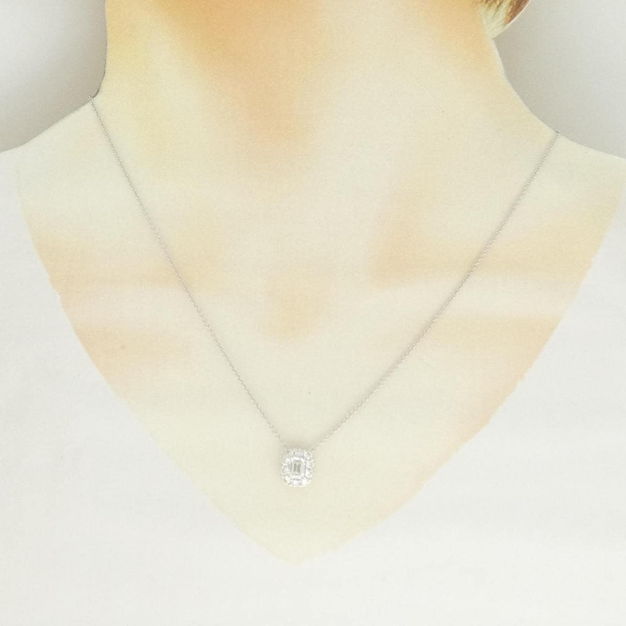 グラフ ダイヤモンド ネックレス 0.60CT G VVS1