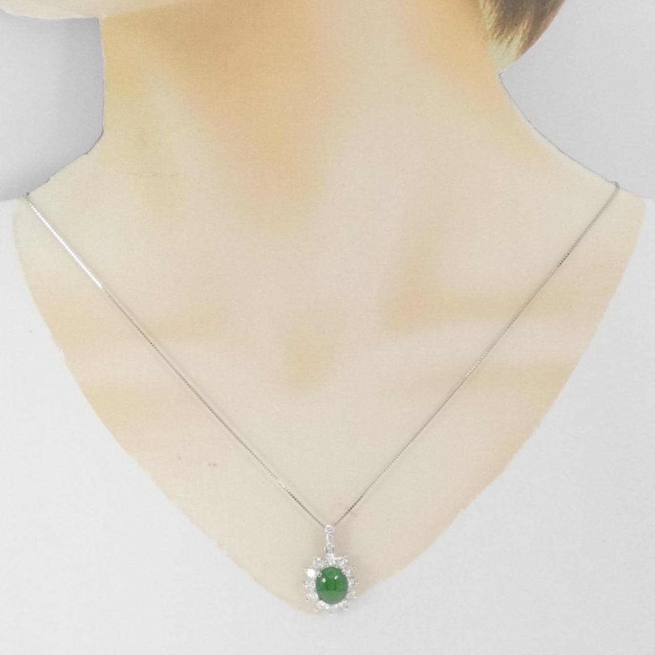 PT900/PT850 ヒスイ ネックレス 3.07CT