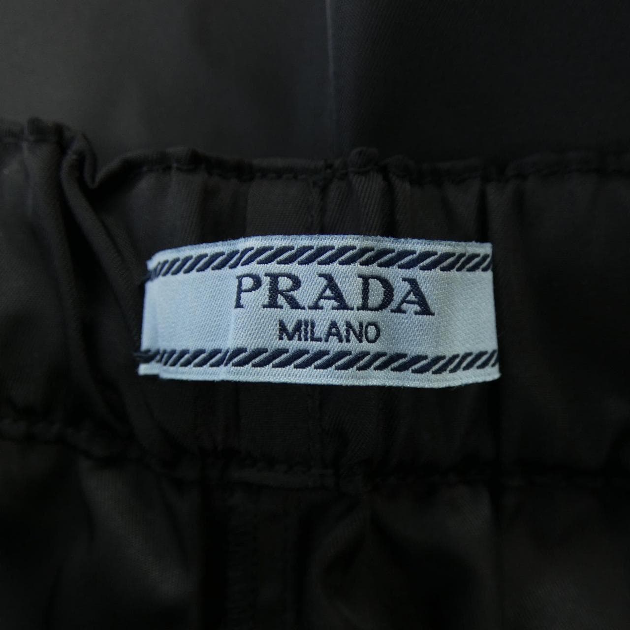プラダ PRADA 22H757 S181 I18 ショートパンツ