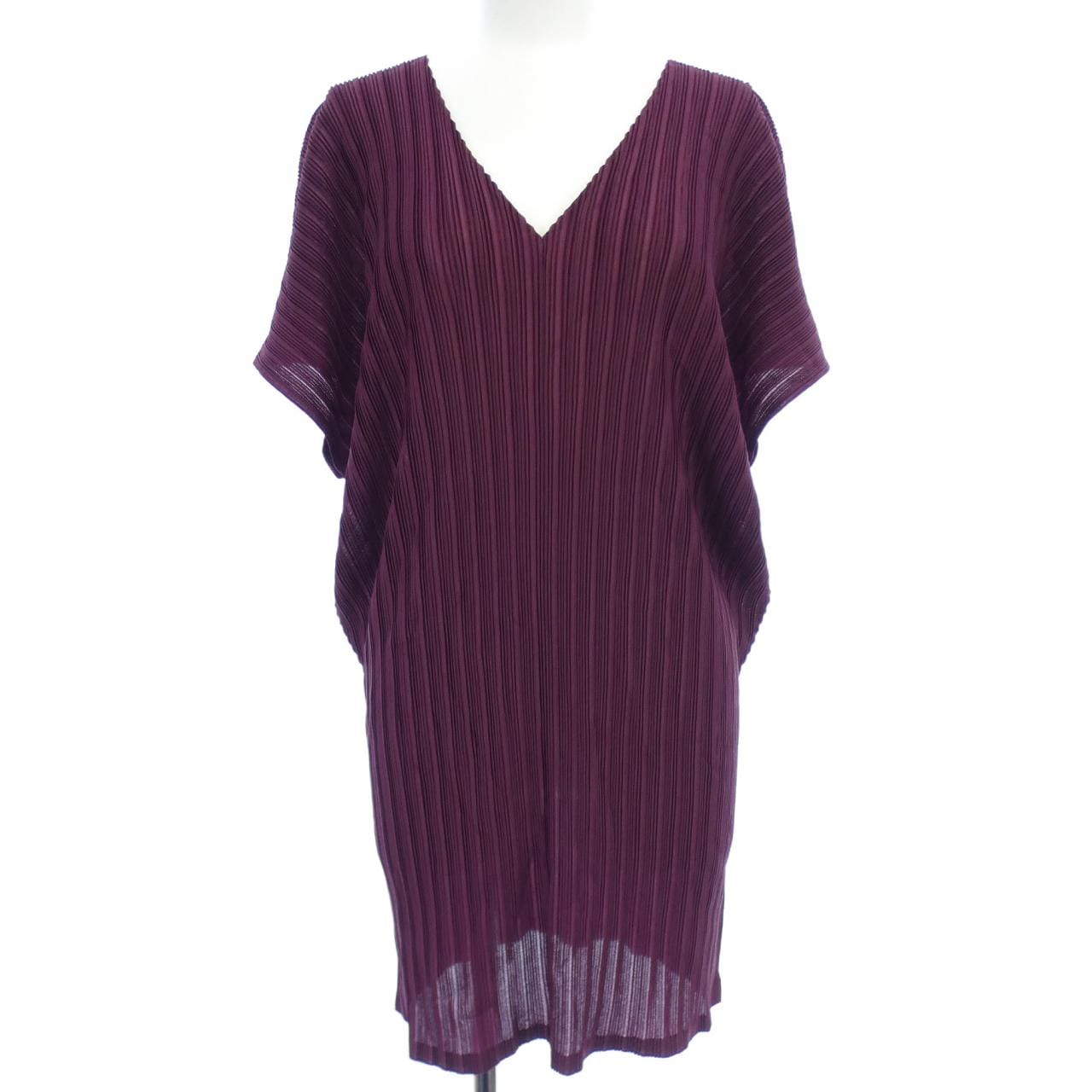 百褶PLEATS PLEASE上衣