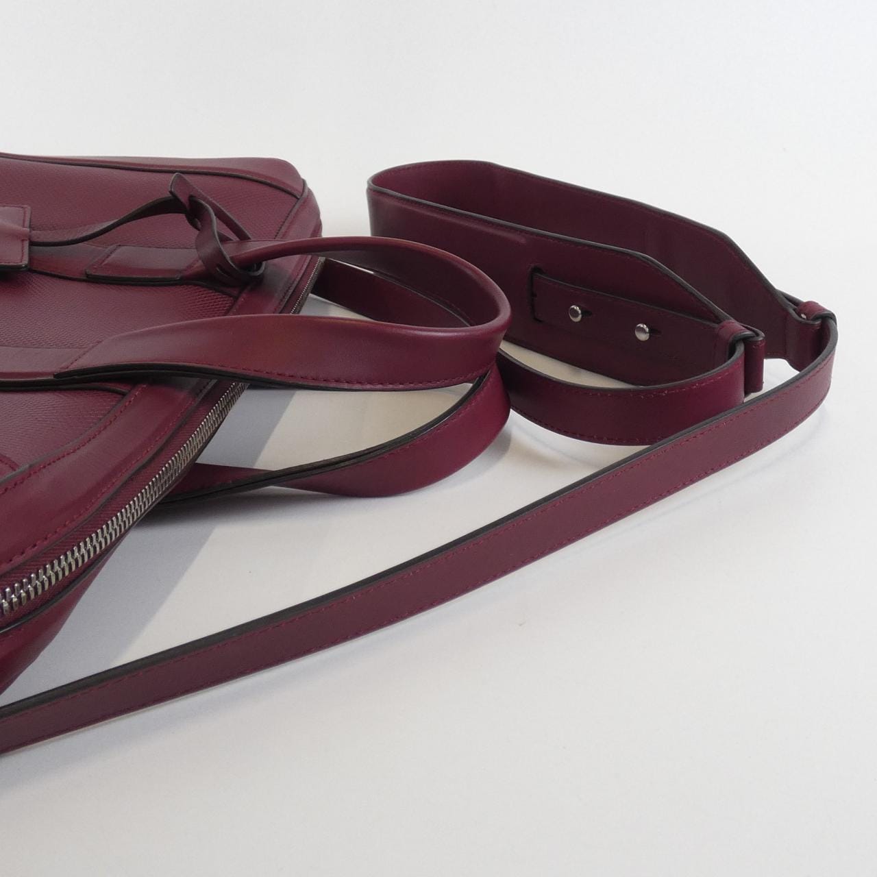 ボッテガヴェネタ 573484 VMAW1 バッグ