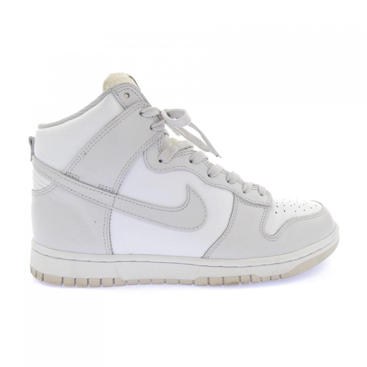 ナイキ NIKE DD1399-100 スニーカー