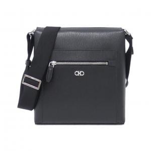 サルヴァトーレフェラガモ 24 0974 ショルダーバッグ