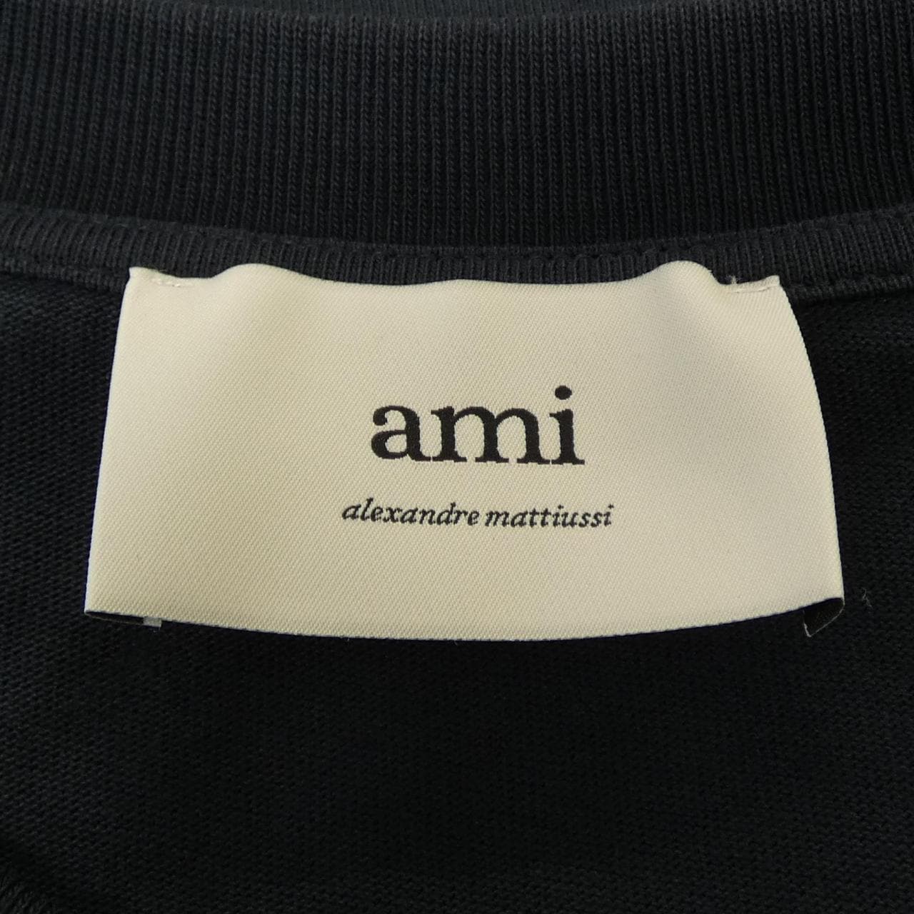 アミ AMI UTS075.276 Tシャツ