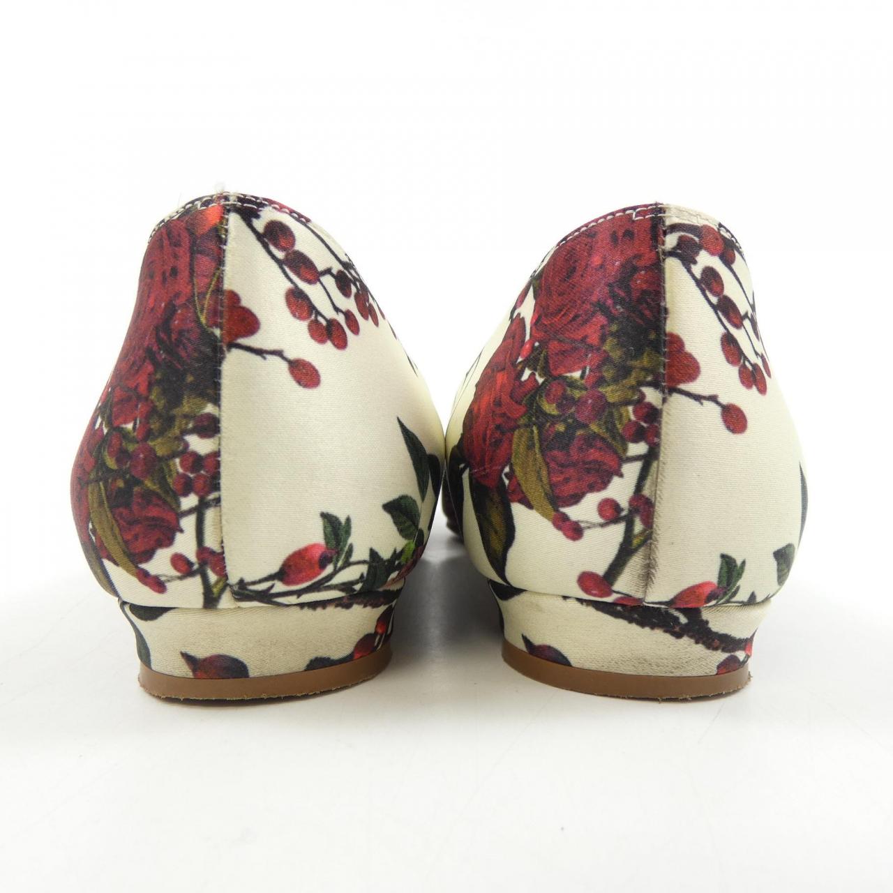 マノロブラニク MANOLO BLAHNIK パンプス