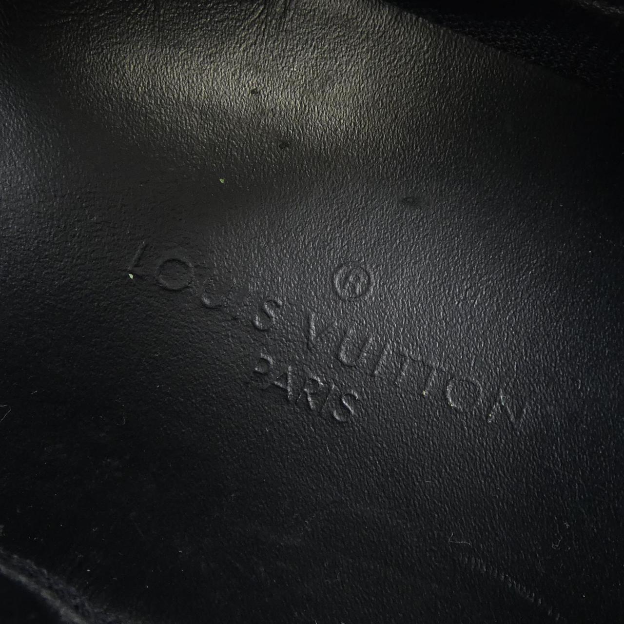 ルイヴィトン LOUIS VUITTON スニーカー