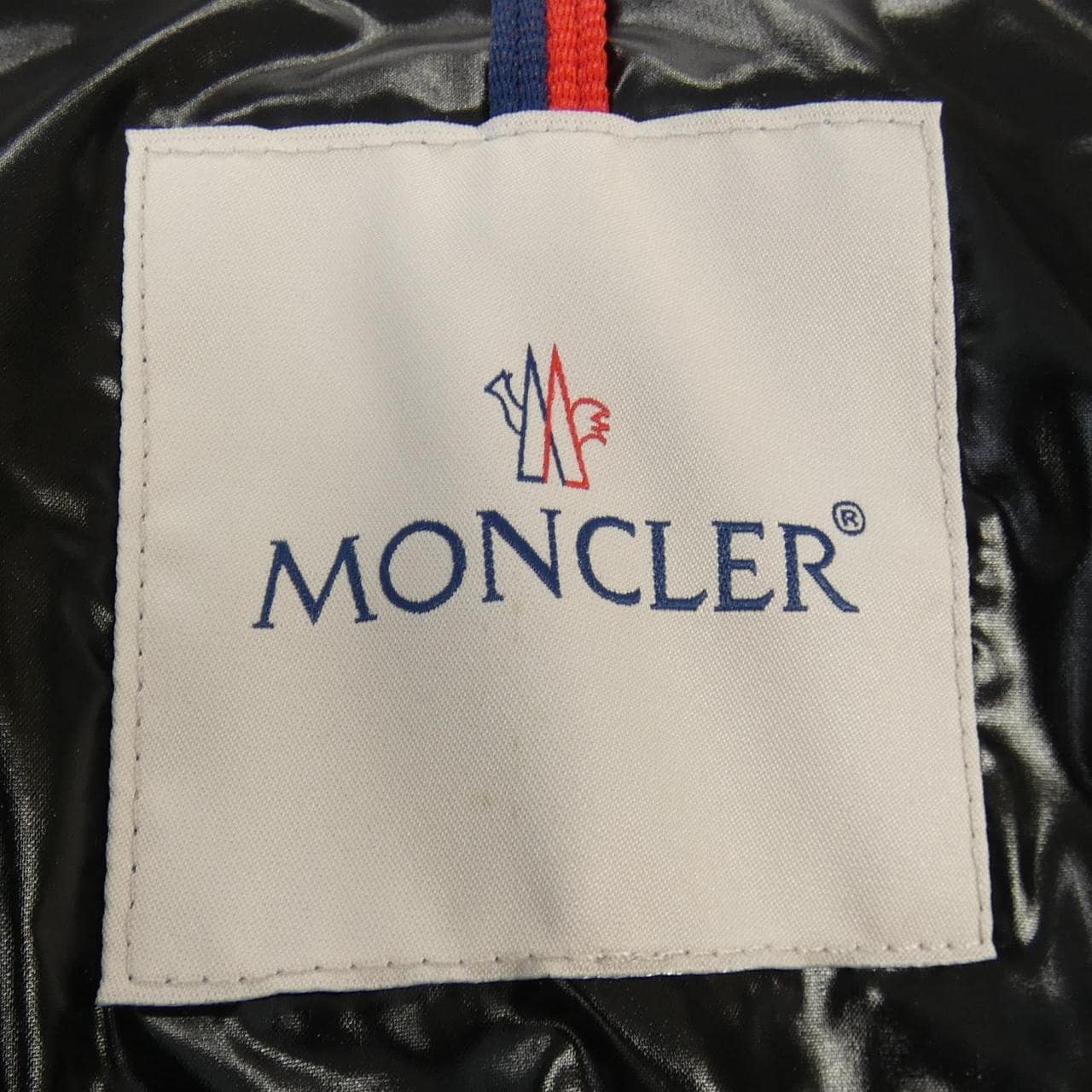 モンクレール MONCLER ダウンジャケット