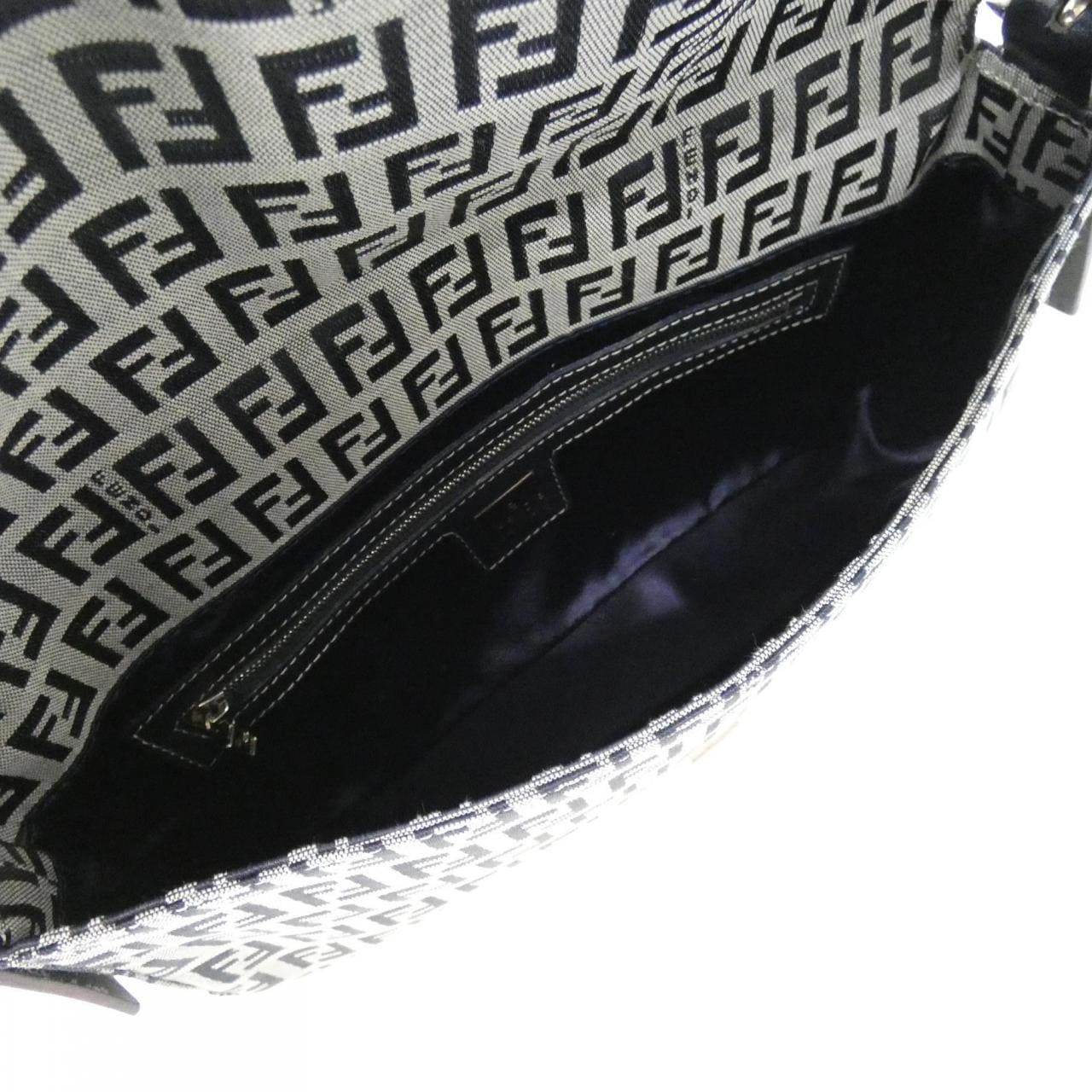 【ヴィンテージ】フェンディ バゲット 26424 ショルダーバッグ