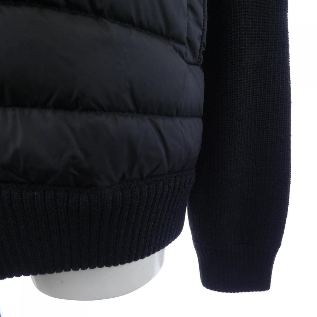 モンクレール MONCLER 20919B50800 ダウンジャケット