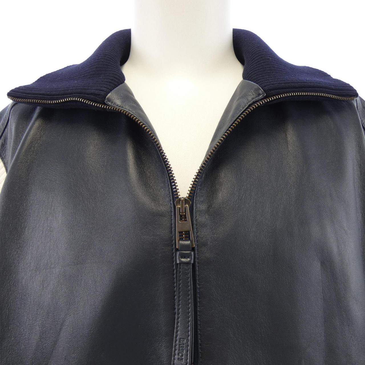 ロエベ LOEWE H526Y34L20 レザージャケット