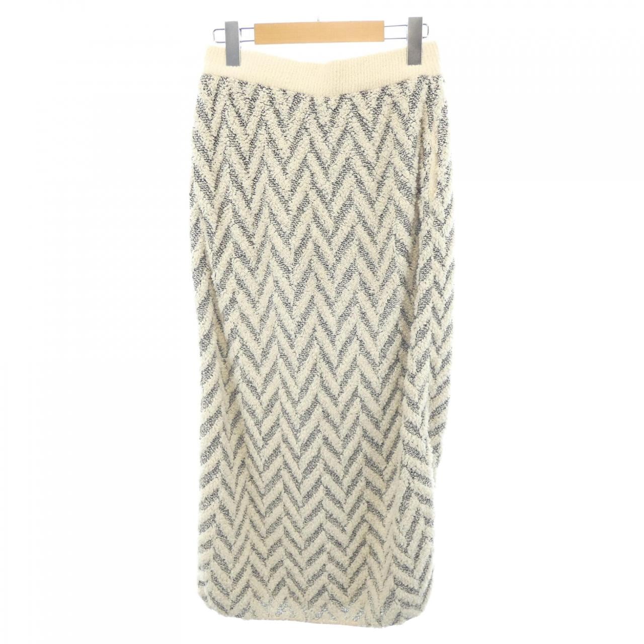 6ROKU Skirt