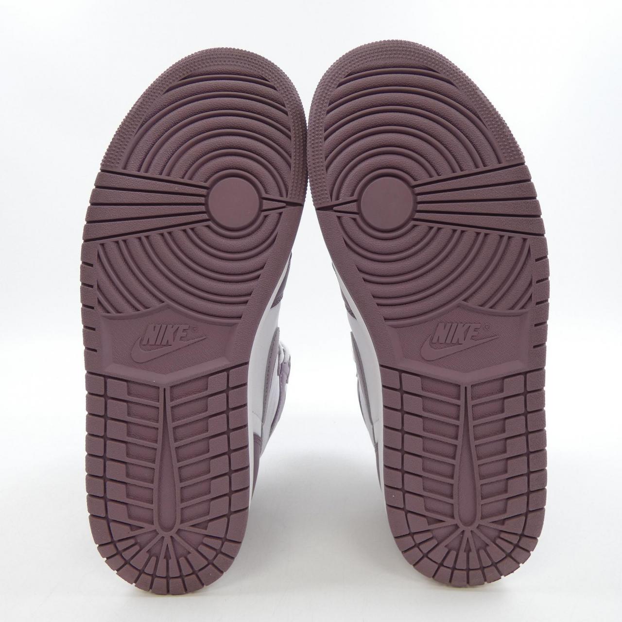ナイキ ジョーダン NIKE JORDAN スニーカー