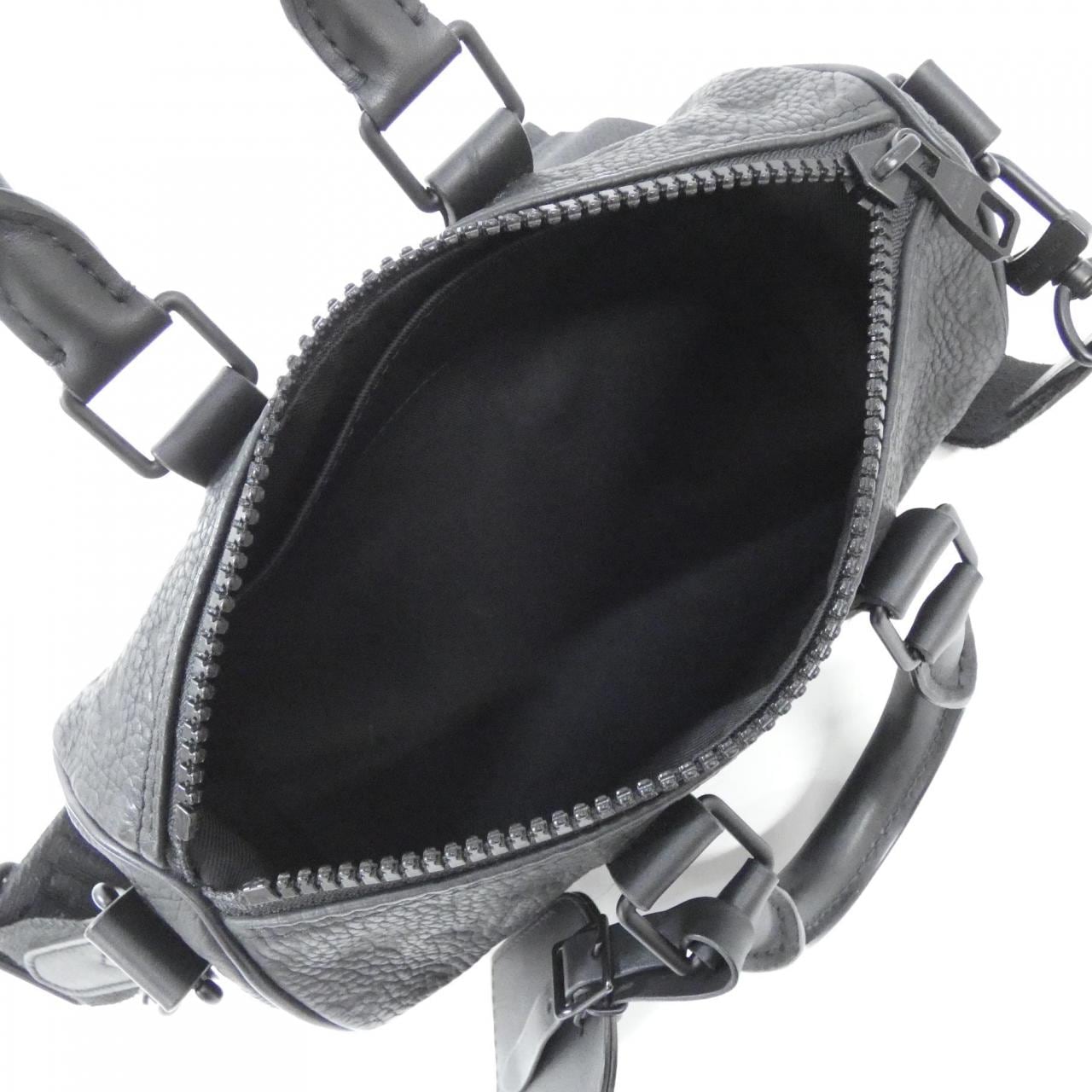 LOUIS VUITTON Vuitton Monogram Keepall Bandouliere 25cm M20900 Boston Bag