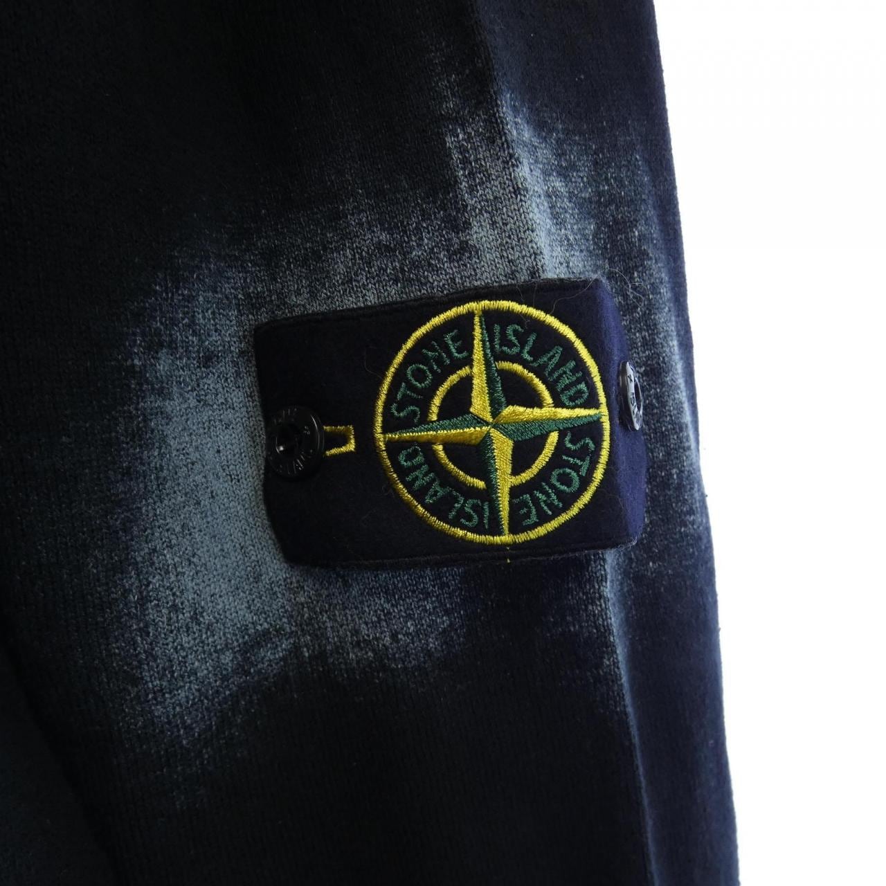 ストーンアイランド STONE ISLAND パーカー