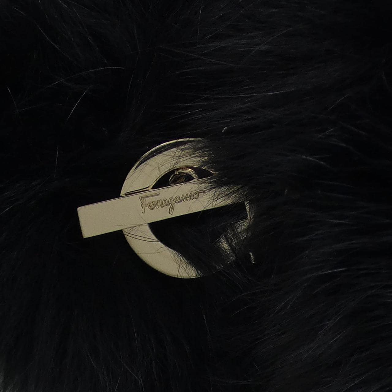 サルヴァトーレフェラガモ SALVATORE FERRAGAMO カラー